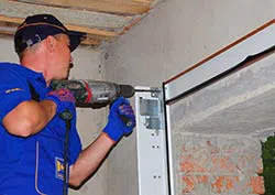 Trust Garage Door Westwood, MA 781-524-7235 - repair-side